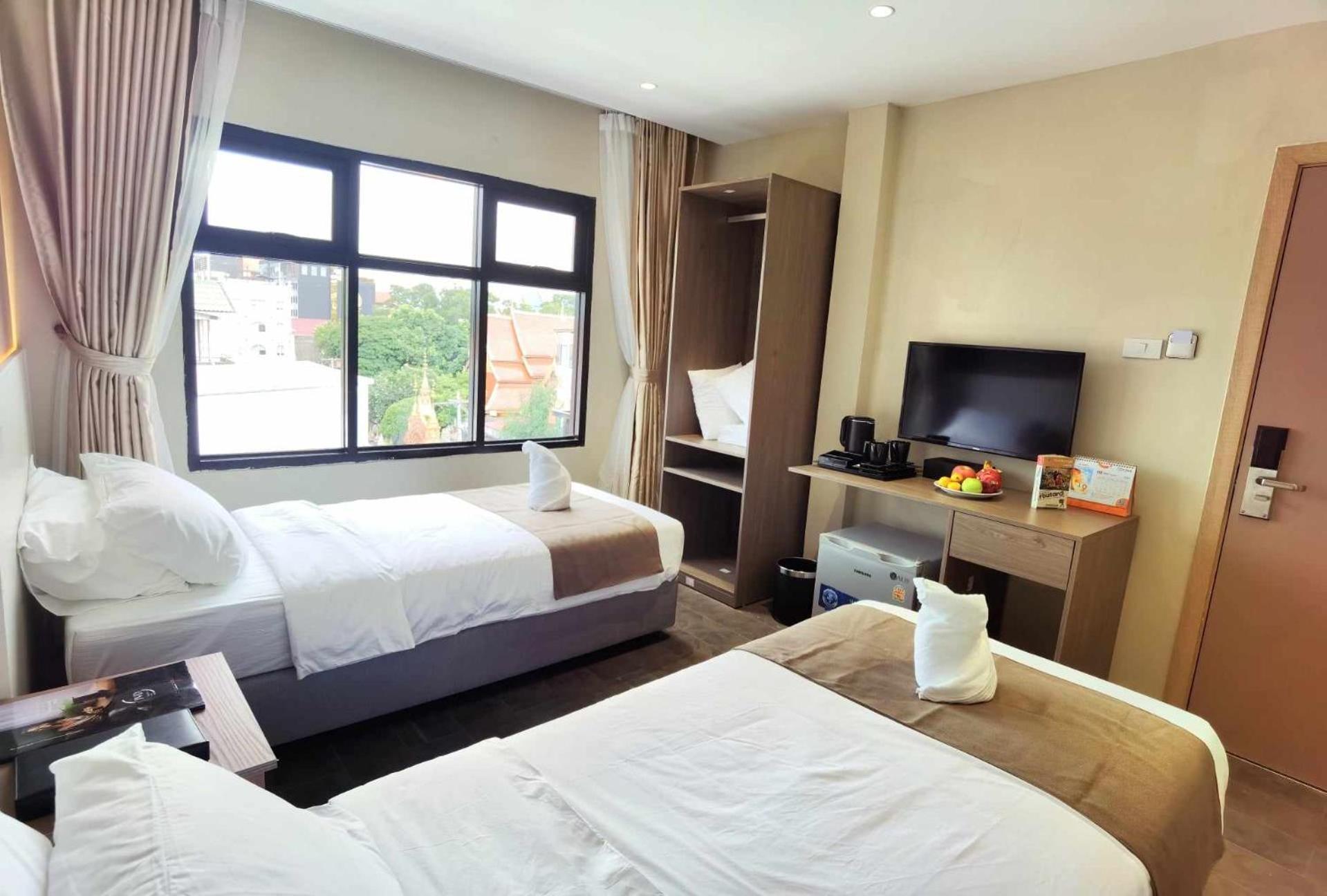 Lucie Hotel Вьентьян Экстерьер фото